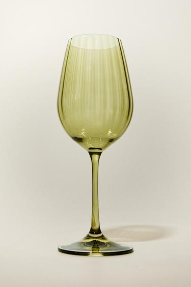 CRYSTALLINE WINE GLASS WITH RAISED DESIGN - Green by Zara