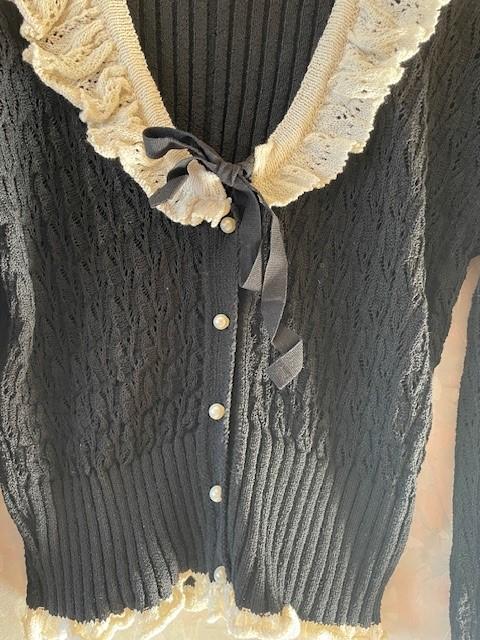 KNIT CARDIGAN WITH RUFFLE TRIMS - Image 3