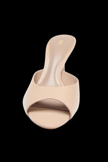 MULE TACÓN PIEL - Beige de Zara