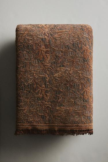 CHENILLE JACQUARD MULTI-PURPOSE THROW - Pink by Zara - Image 4