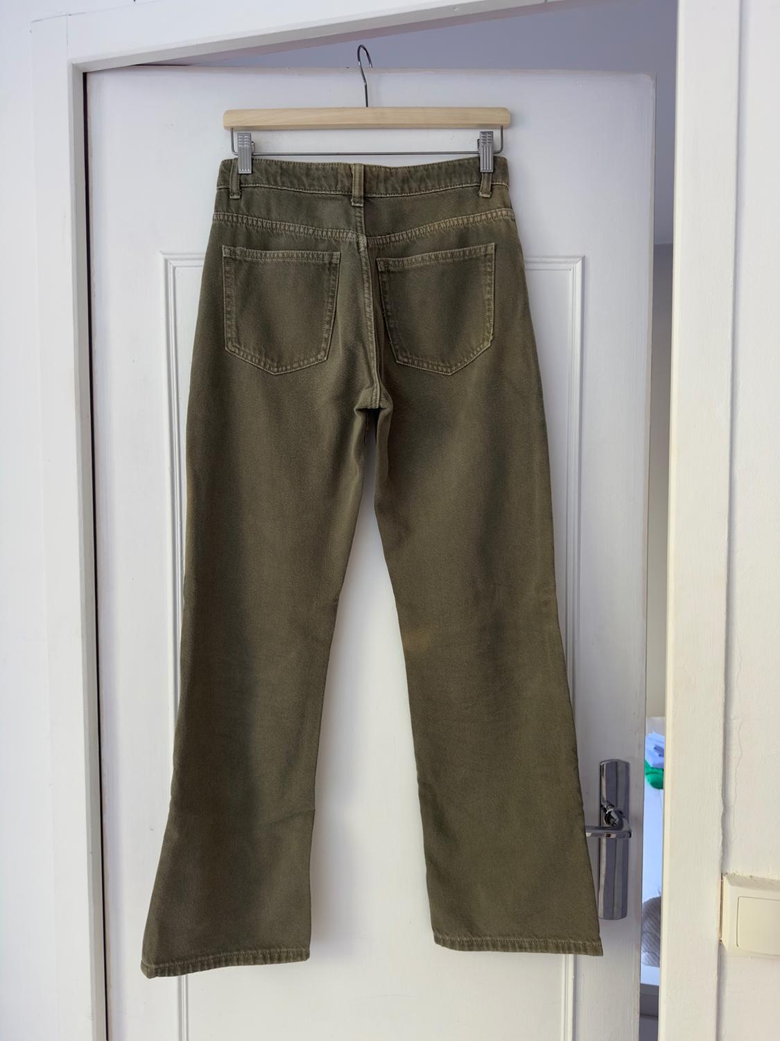 MID-RISE JEANS WITH PATCHES - Image 2