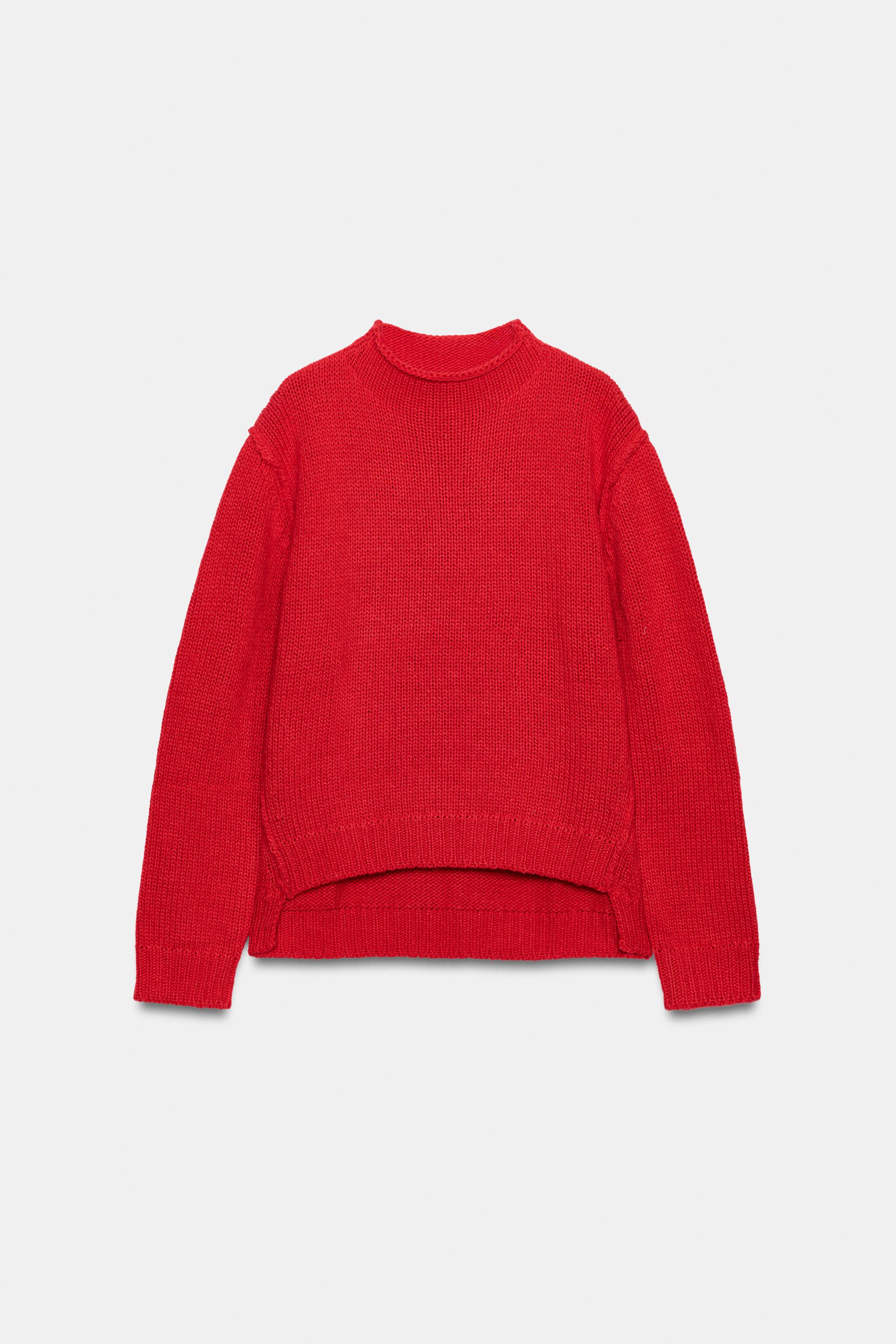 PULL EN MAILLE À COL CHEMINÉE