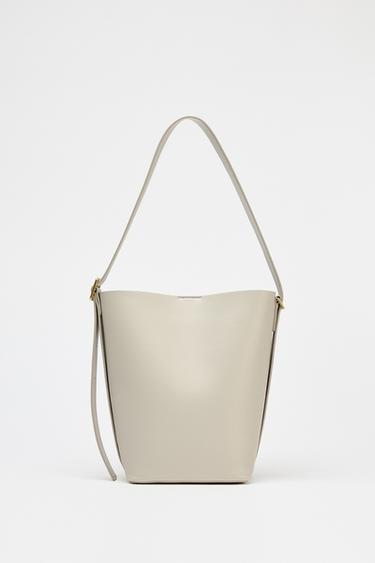 MAXI BUCKET BAG - Ecru by Zara