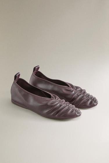 BALLERINES PLIS CUIR - Bordeaux de Zara - Image 1