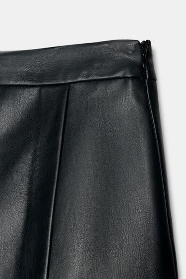 JUPE-CULOTTE CROISÉE MATIÈRE SYNTHÉTIQUE - Noir de Zara - Image 7
