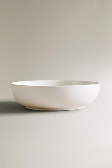 طبق عميق من الخزف الحجري - أبيض الخاص بـ Zara