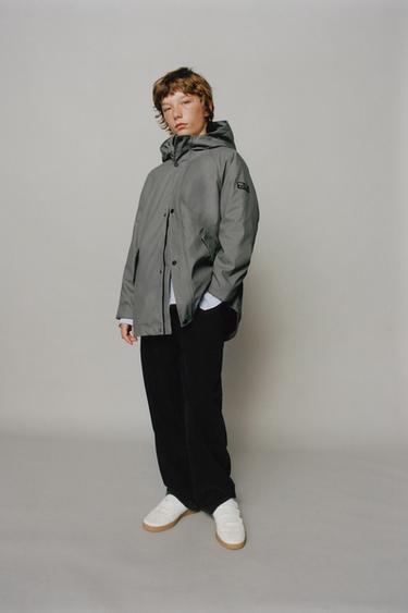 PARKA ENGOMADA WATER REPELLENT - Gris de Zara