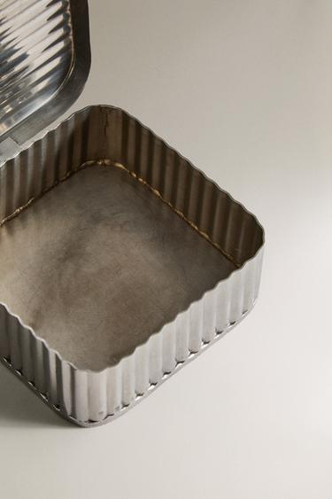 BOÎTE EN ACIER INOXYDABLE - Argent de Zara - Image 2