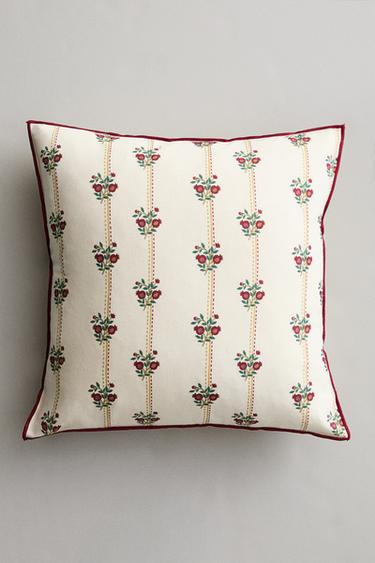 STRIPED AND FLORAL CUSHION COVER - Ecru by Zara