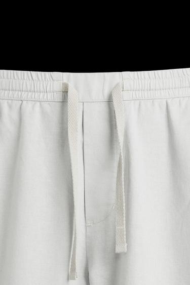 RELAXED-FIT-HOSE AUS BAUMWOLLE UND LEINEN - Perlgrau von Zara
