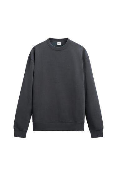 ROUND NECK SWEATSHIRT