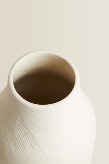 VASE CÉRAMIQUE TEXTURÉE - Blanc ivoire de Zara - Image 3