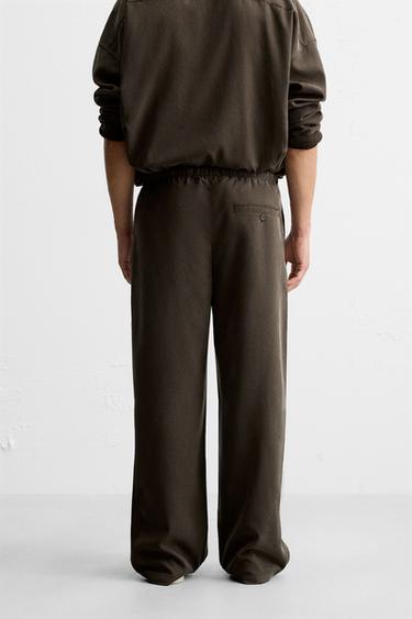 PANTALON FLUIDE COUPE DÉCONTRACTÉE - Chocolat de Zara - Image 2