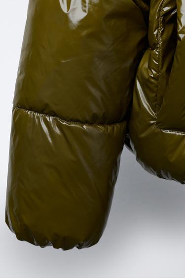 BLOUSON MATELASSÉ FINITION BRILLANTE - Vert olive de Zara - Image 5