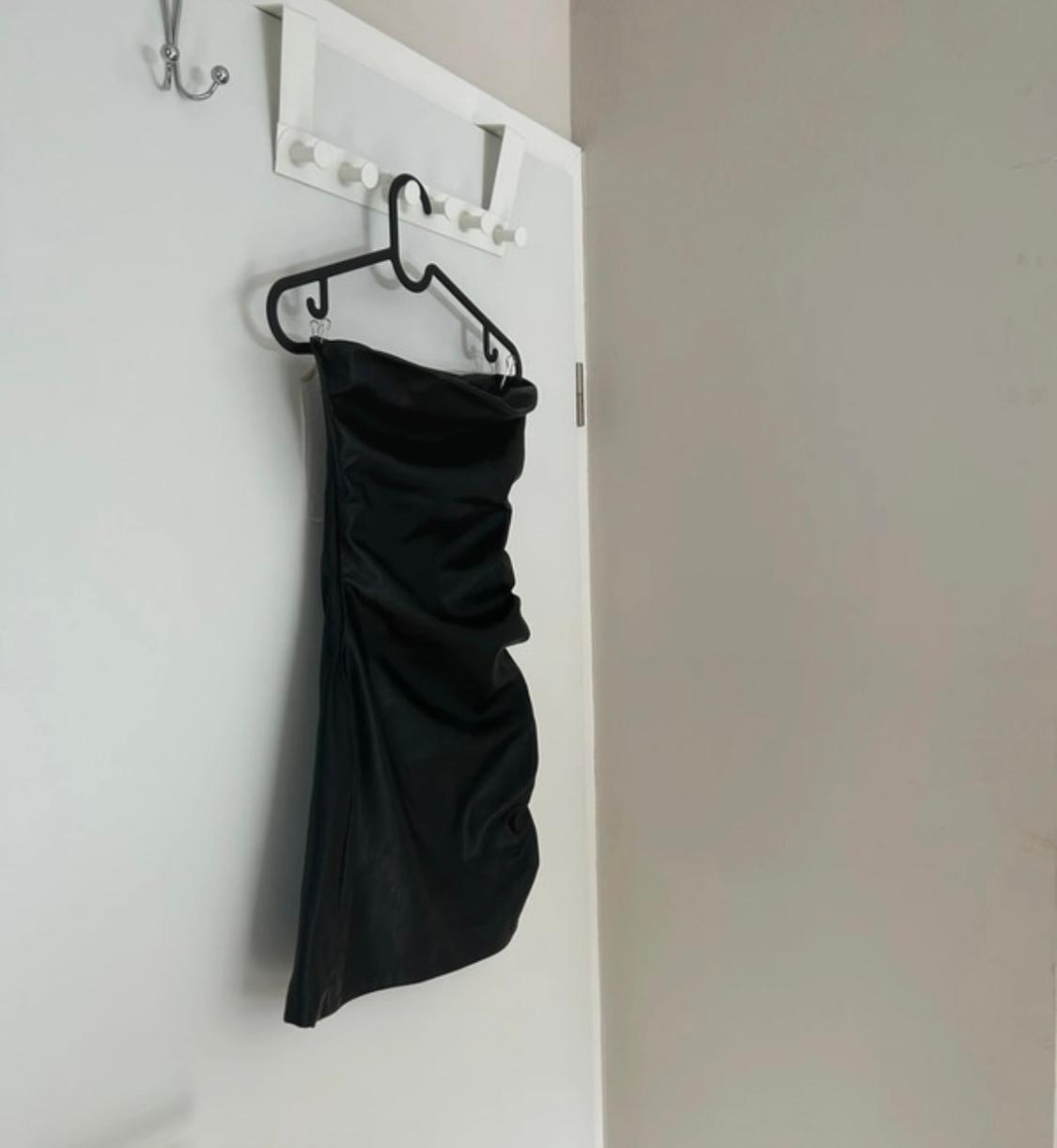 DRAPED FAUX LEATHER DRESS - Image 4