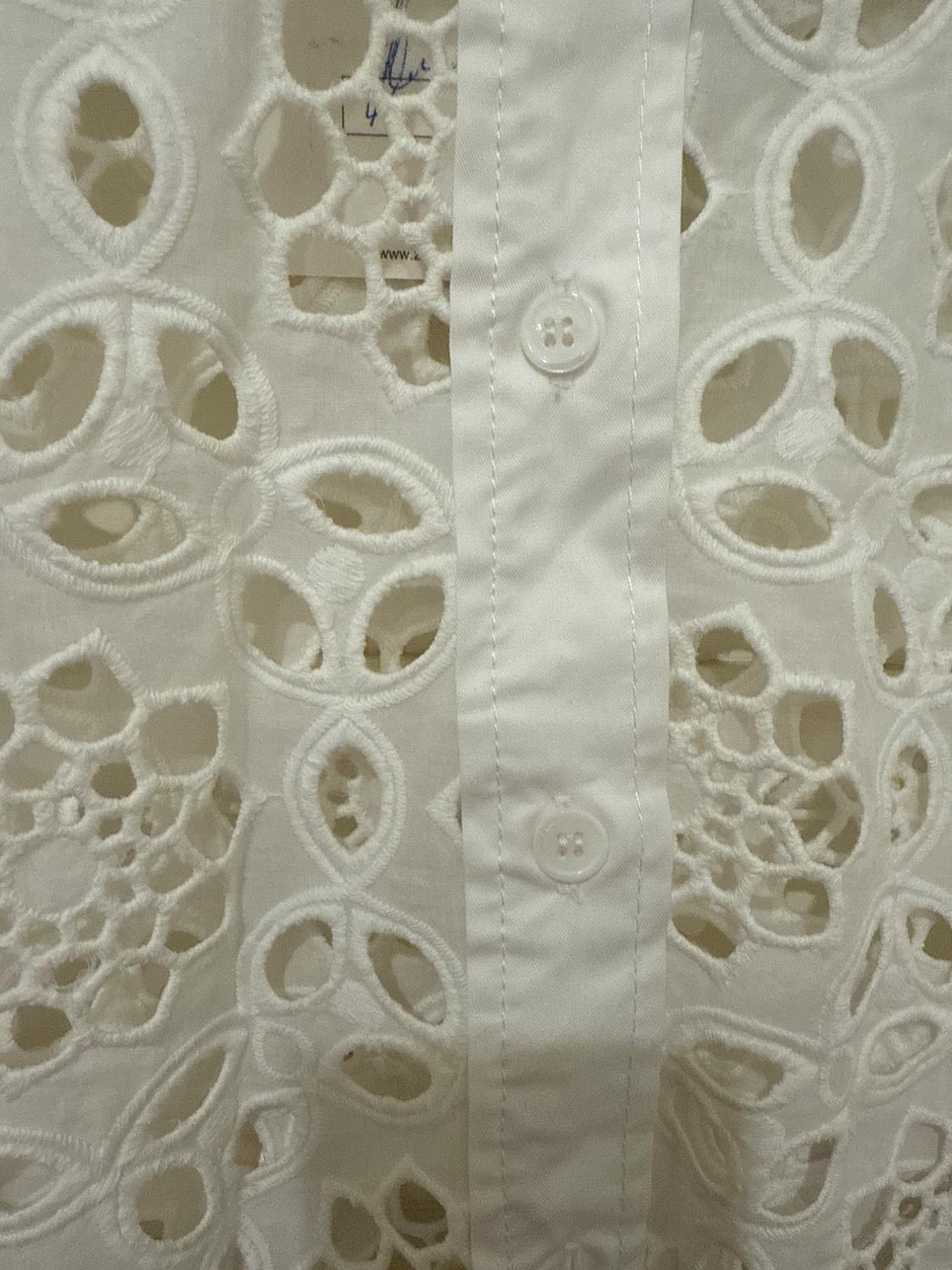 CAMISA BORDADOS PERFORADOS - Image 4