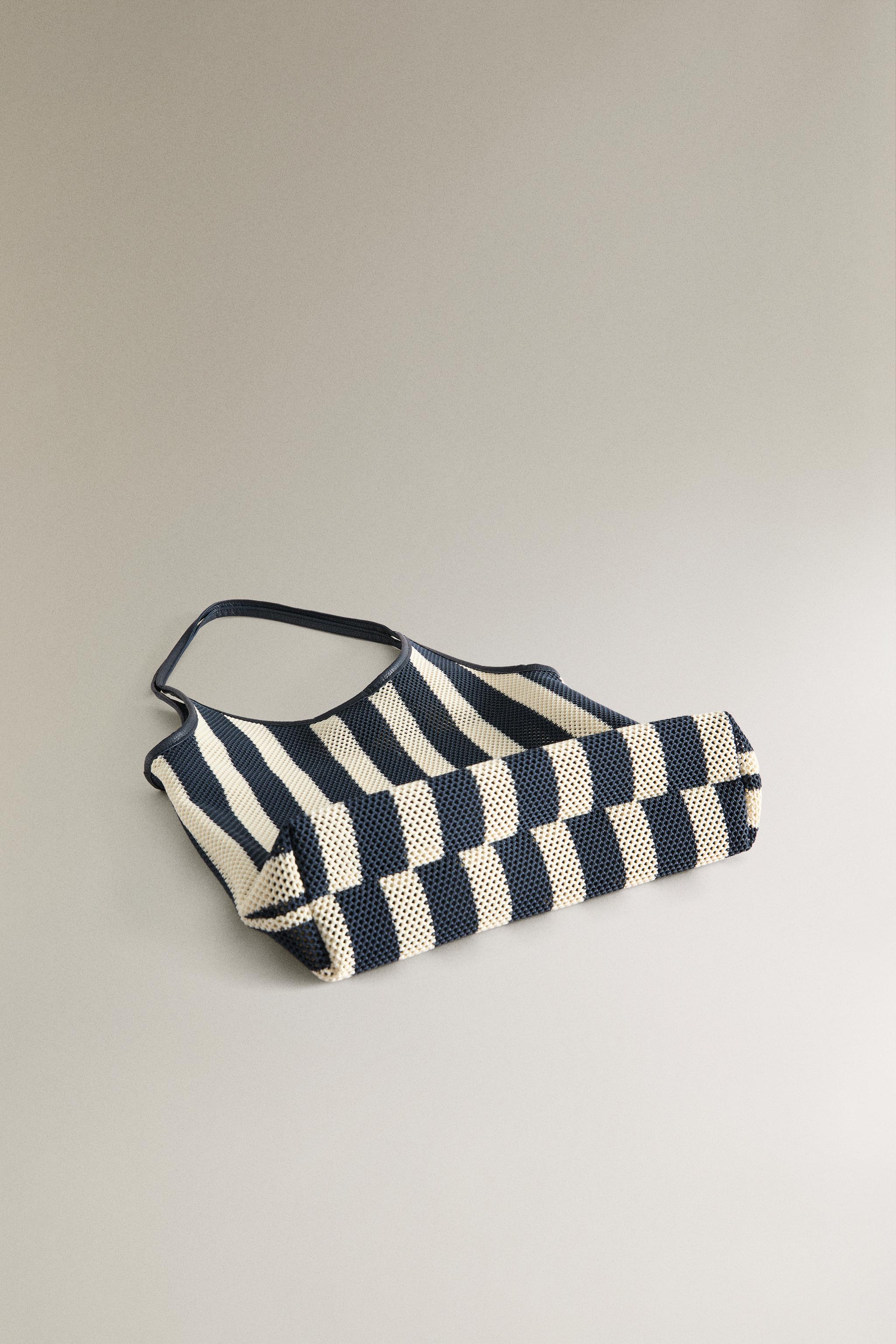 STRIPED TOTE BAG