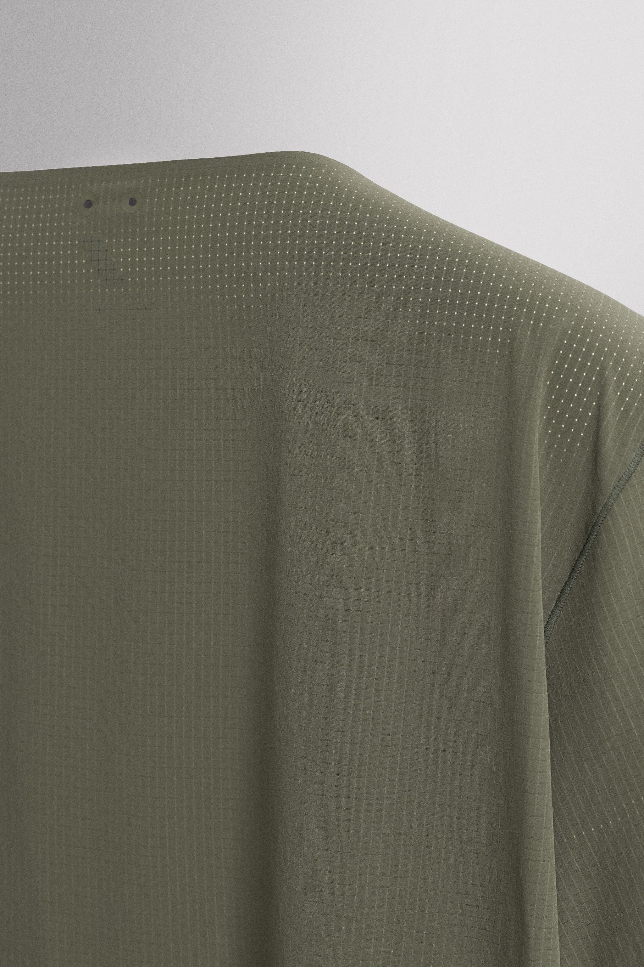Мужские рубашки Zara TECHNICAL TEXTURED SHIRT — фото 12