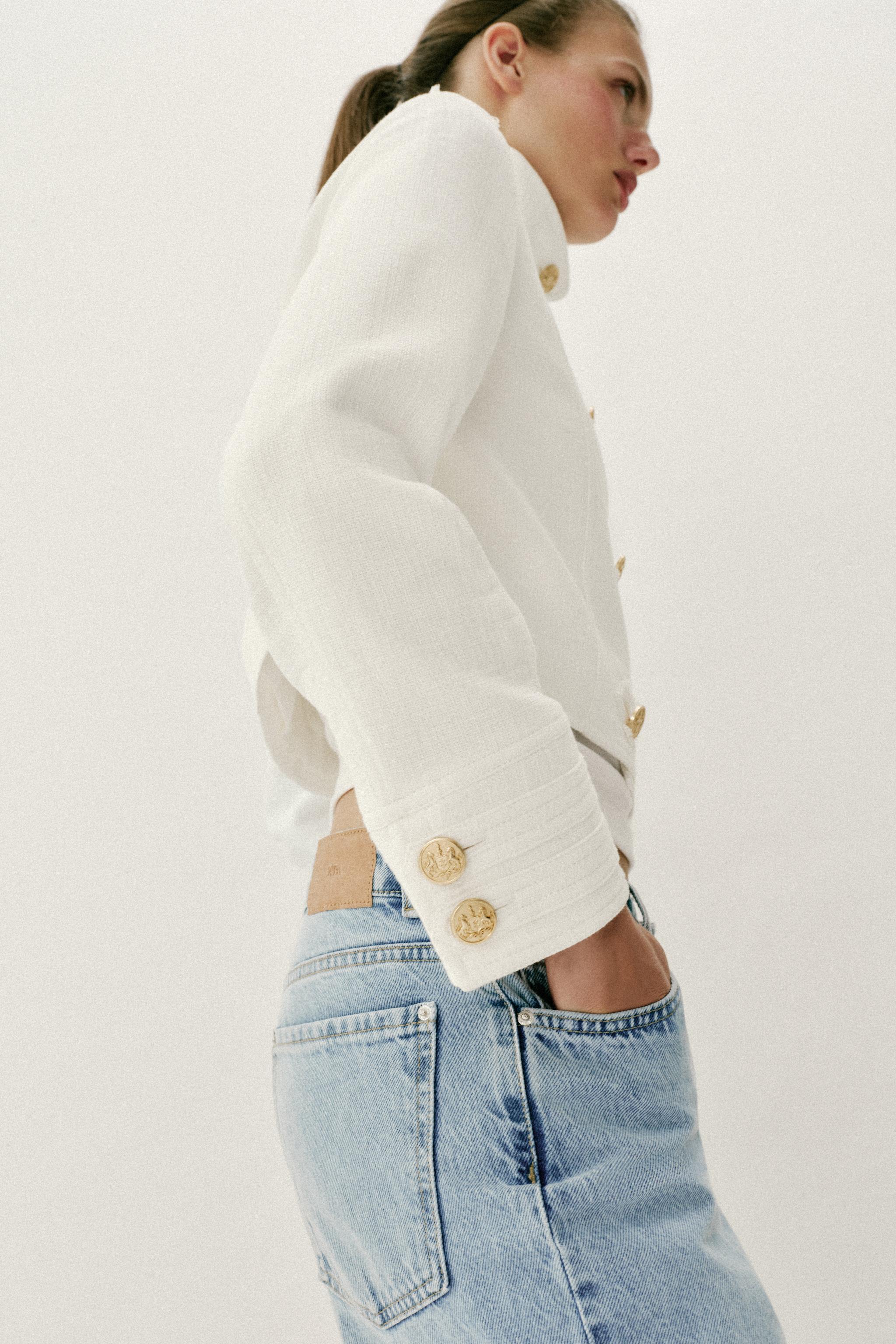GOLD BUTTON WRAP JACKET