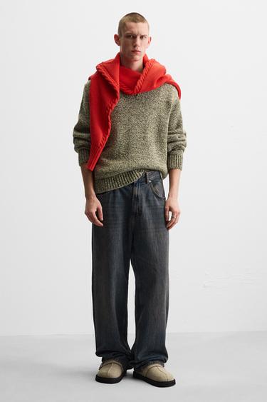 ZUECO PIEL HEBILLA - Gris de Zara - Imagen 0
