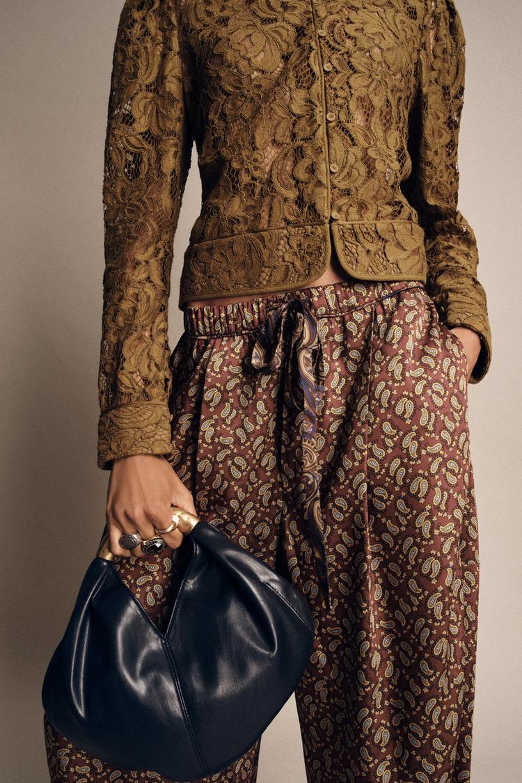 BORSA CON MANICO METALLICO Blu navy ZARA Italia Italy