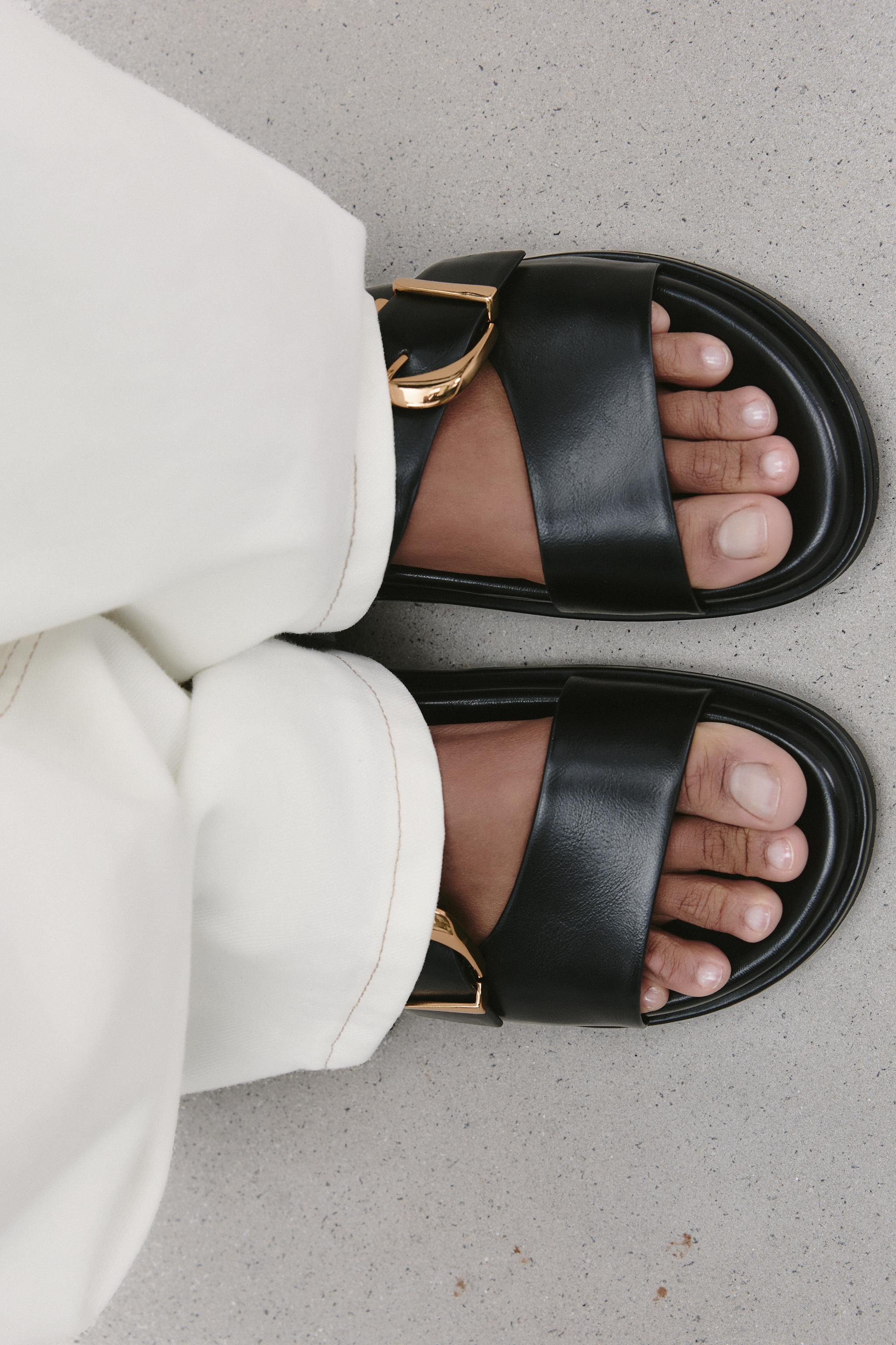 Buckle Zara Black And Gold Sandals Zara Shoes Zara Black Leather