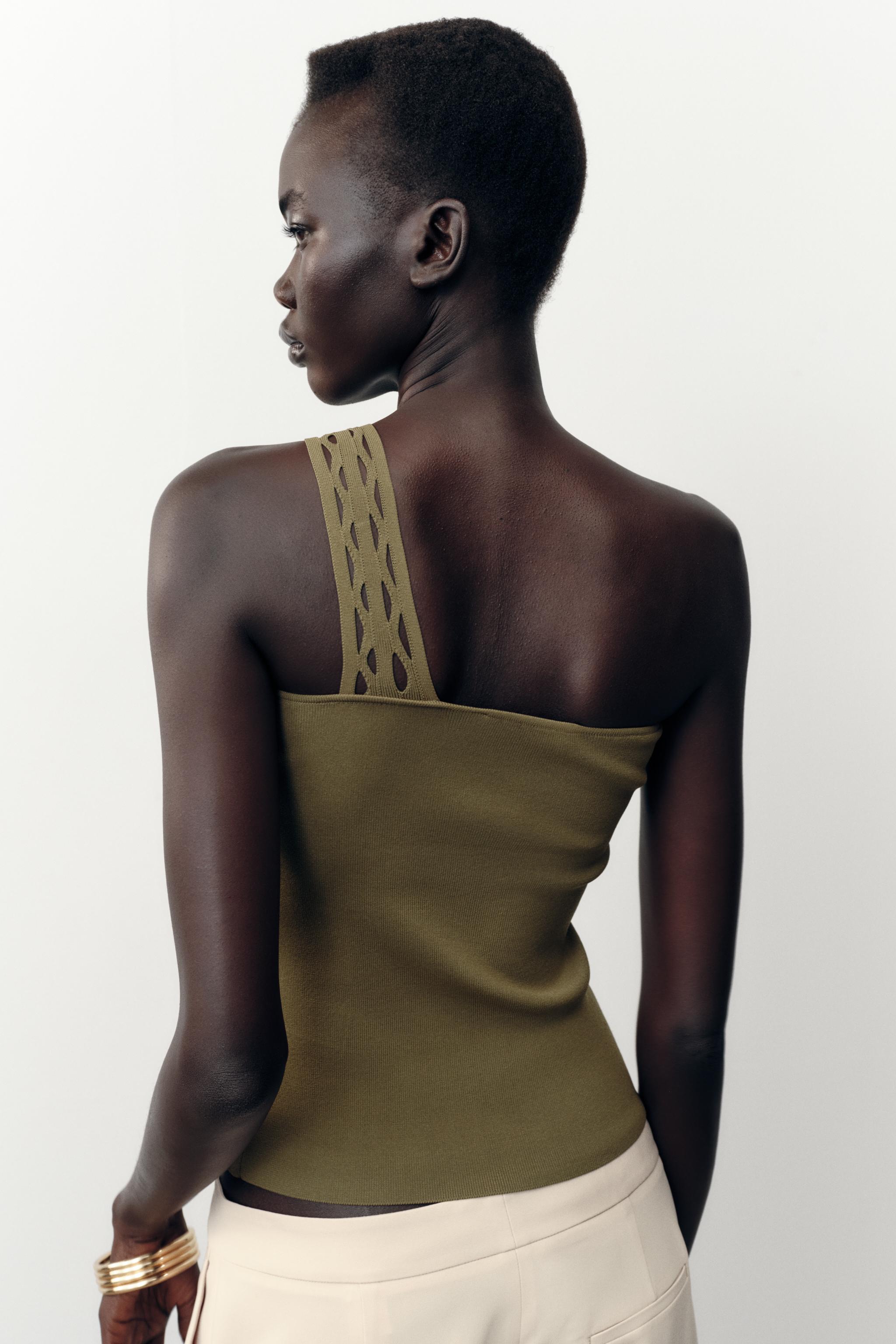 TOP EN MAILLE ASYMÉTRIQUE