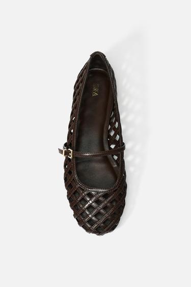 SAPATILHA TRANÇADA - Marrom da Zara