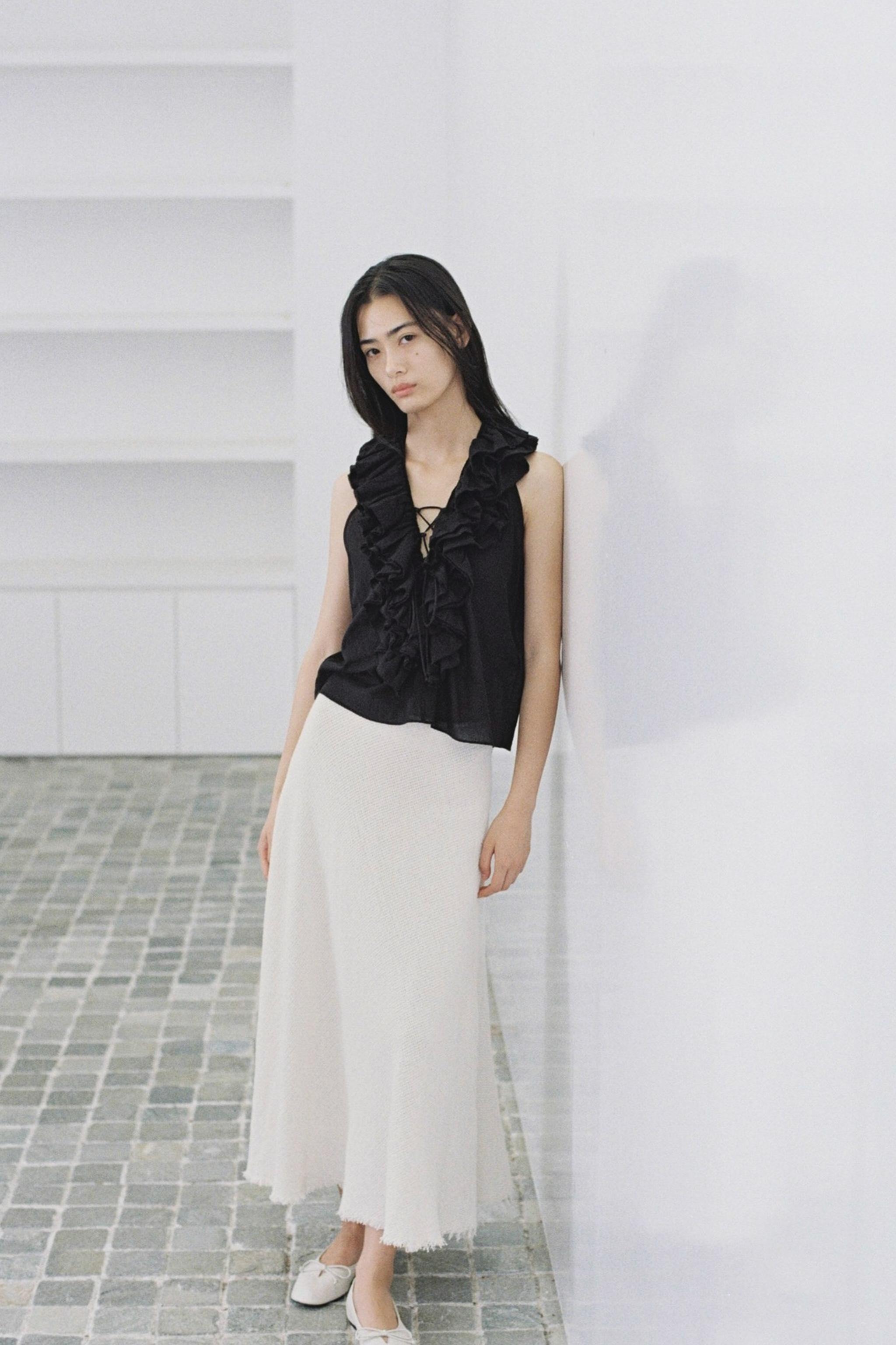 ザラ トップス プリント クロップド丈トップス - ブルー | ZARA Japan / 日本