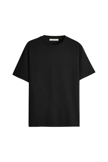 SHORT-SLEEVED T-SHIRT
