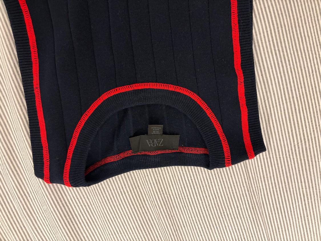CONTRAST STITCH SLEEVELESS KNIT TOP - Image 3