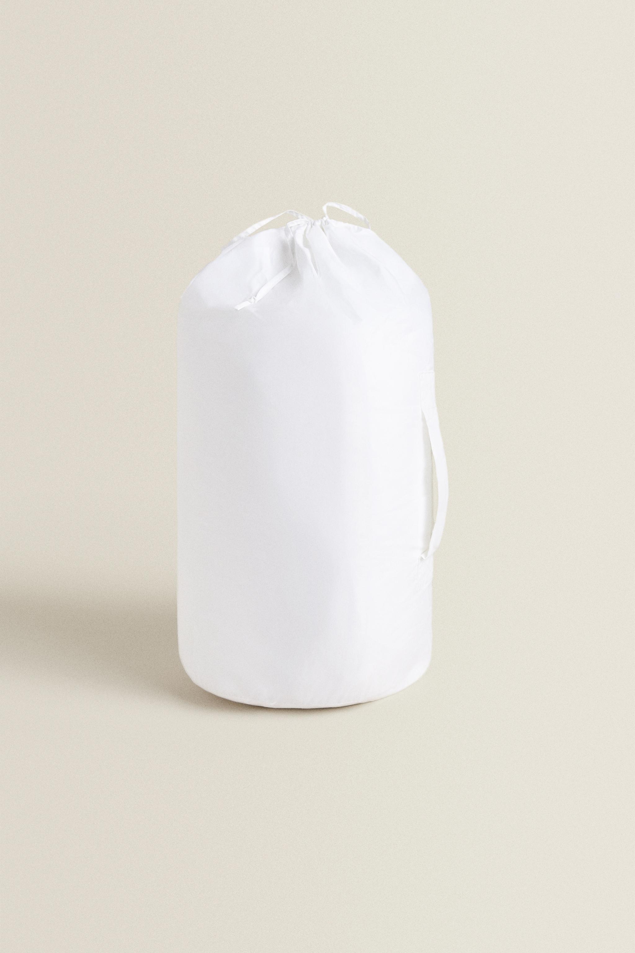 FEATHER AND DOWN DUVET (300 GXM²)