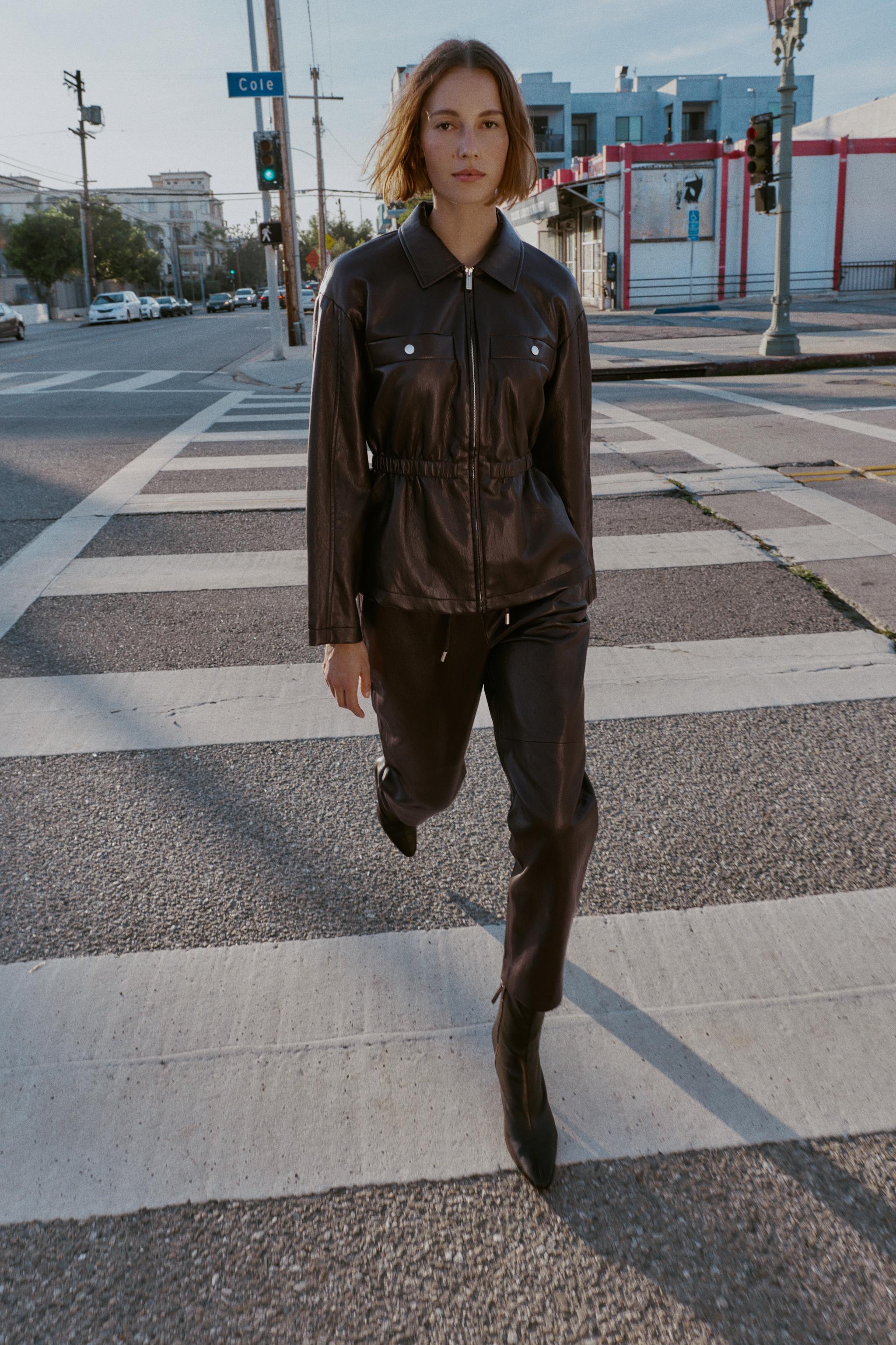 FAUX LEATHER ELASTIC WAIST PANTS