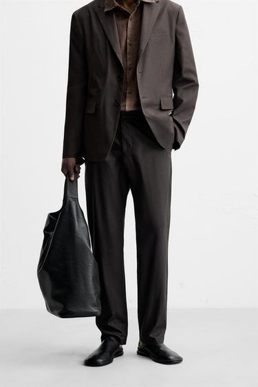 PANTALON DE COSTUME EFFET CIRÉ - Marron de Zara