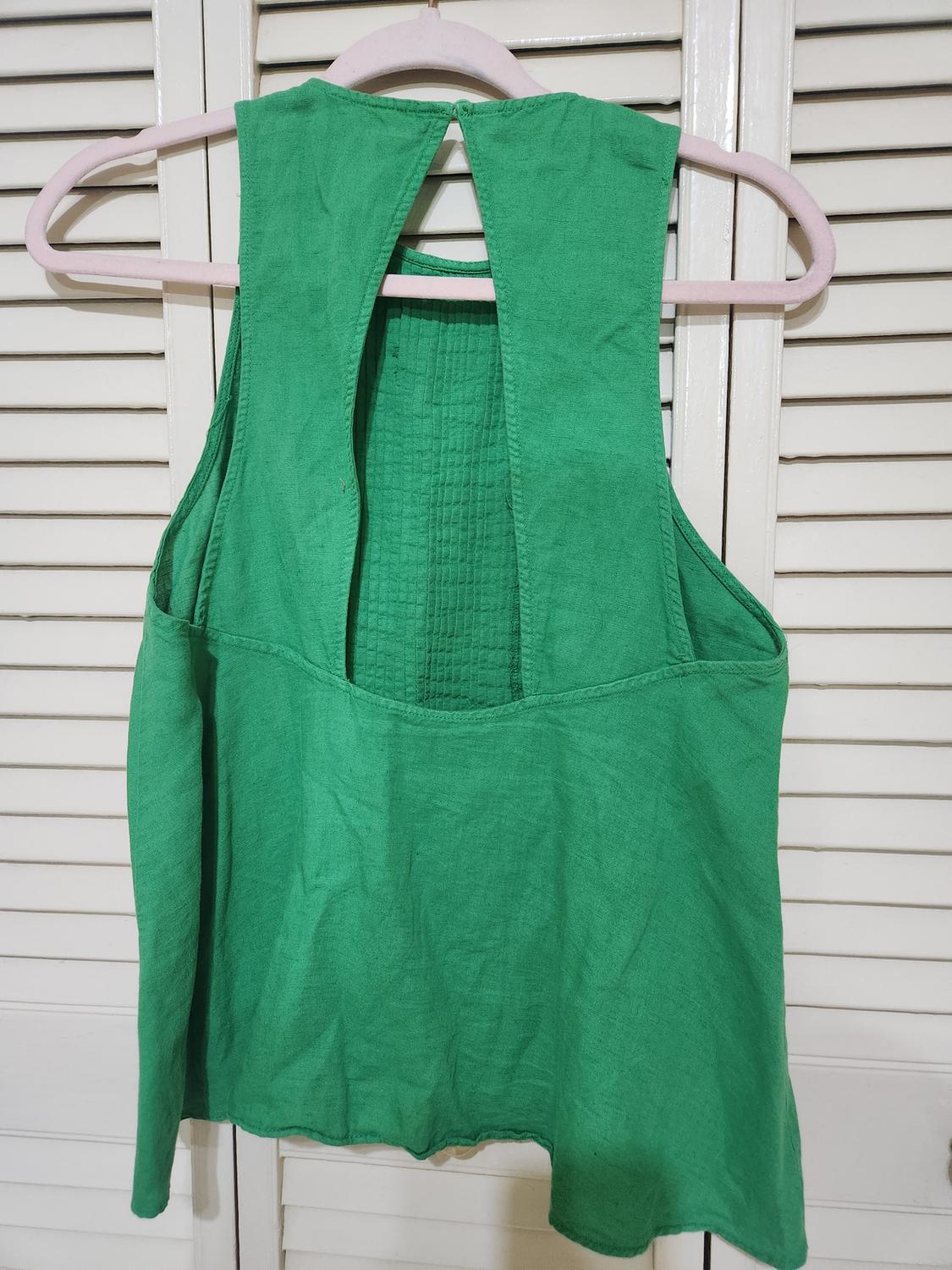 RUSTIC TOP WITH PINTUCKS - Image 2