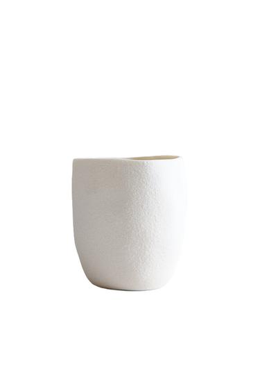 TEXTURED TOOTHBRUSH HOLDER - White by Zara
