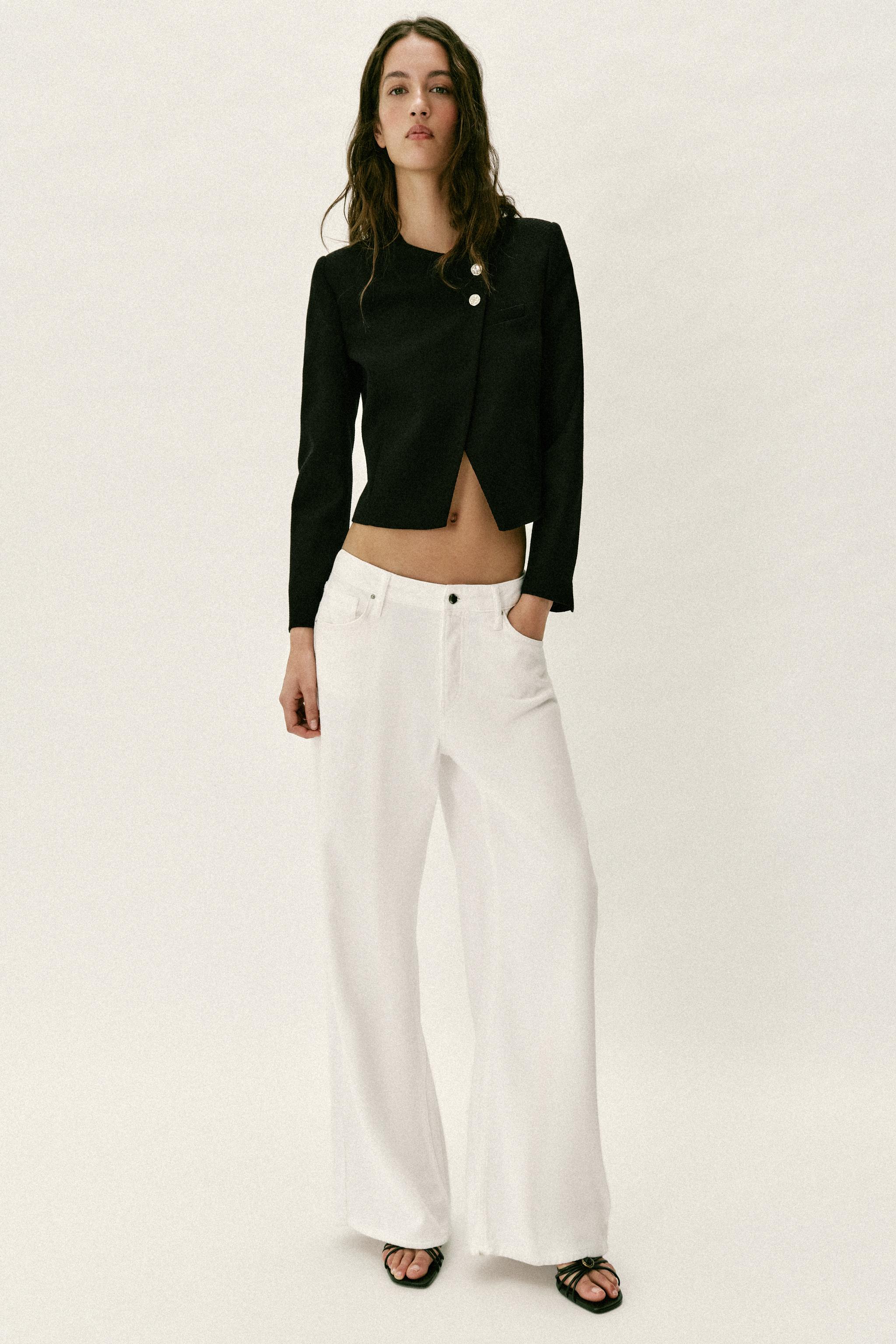 CROPPED DOUBLE-BREASTED BLAZER