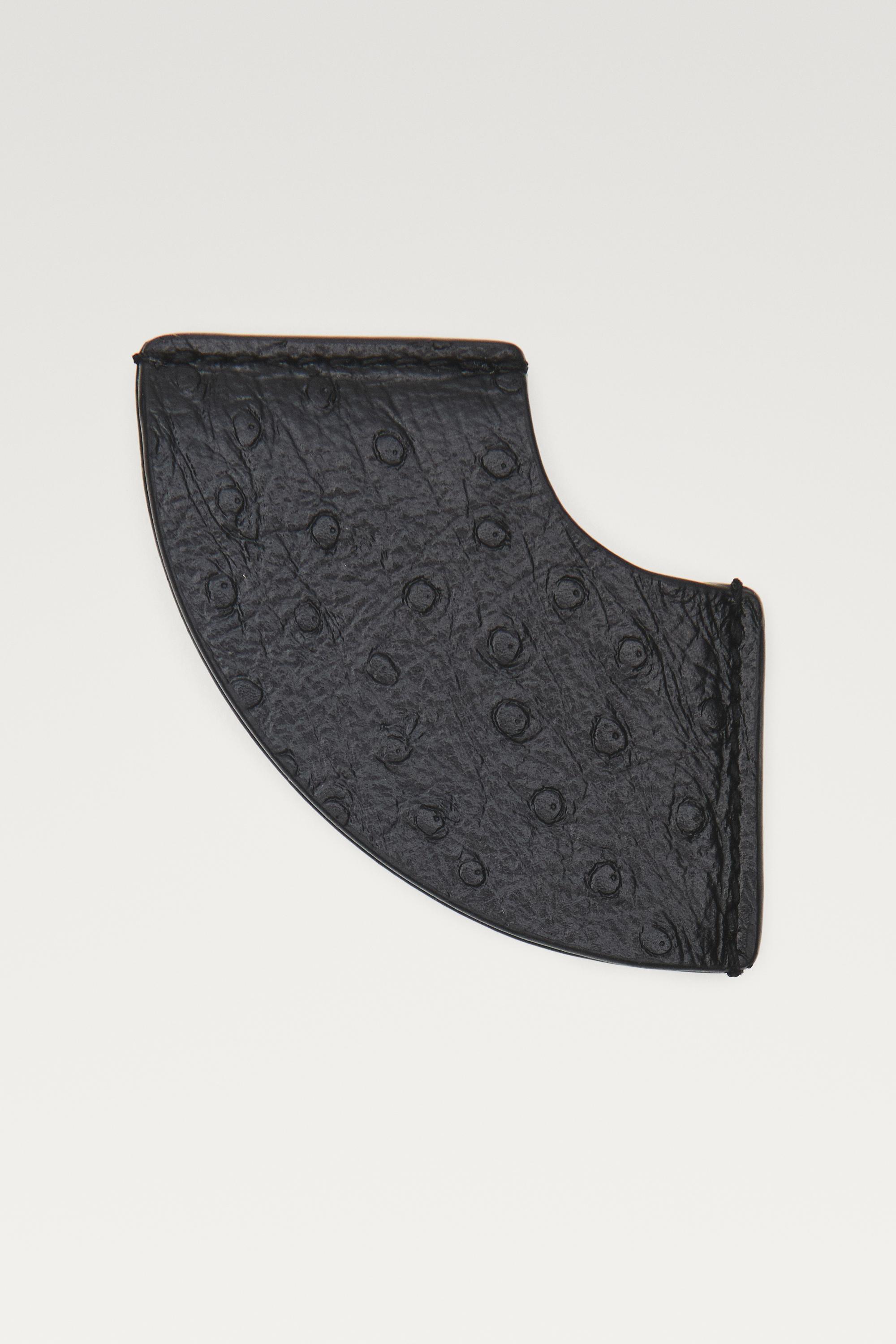 Textured leather bookmark — Black