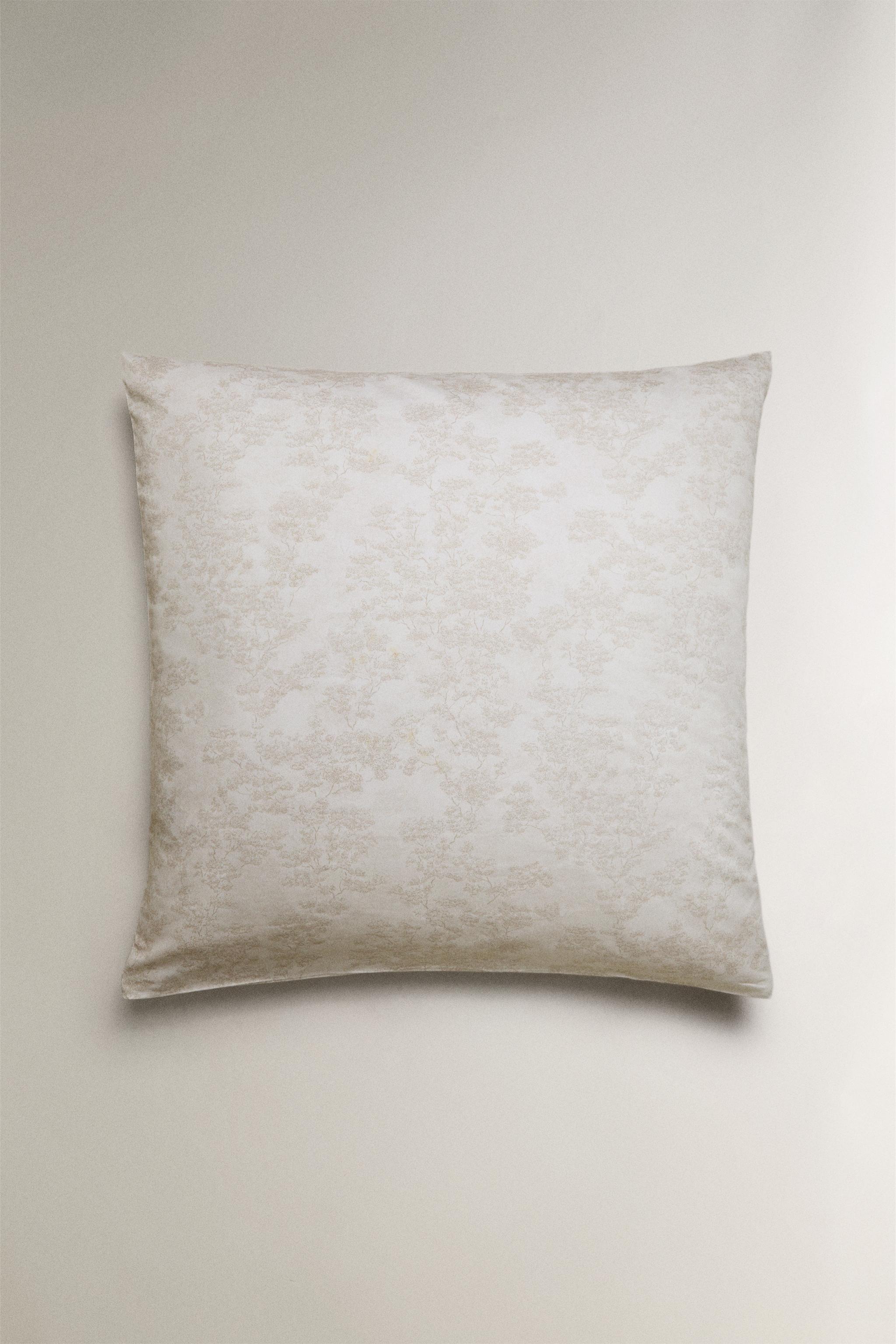 TOILE DE JOUY PILLOWCASE — Beige