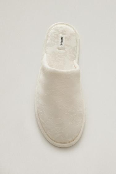 CHINELO TIPO MULES JACQUARD - Bege da Zara