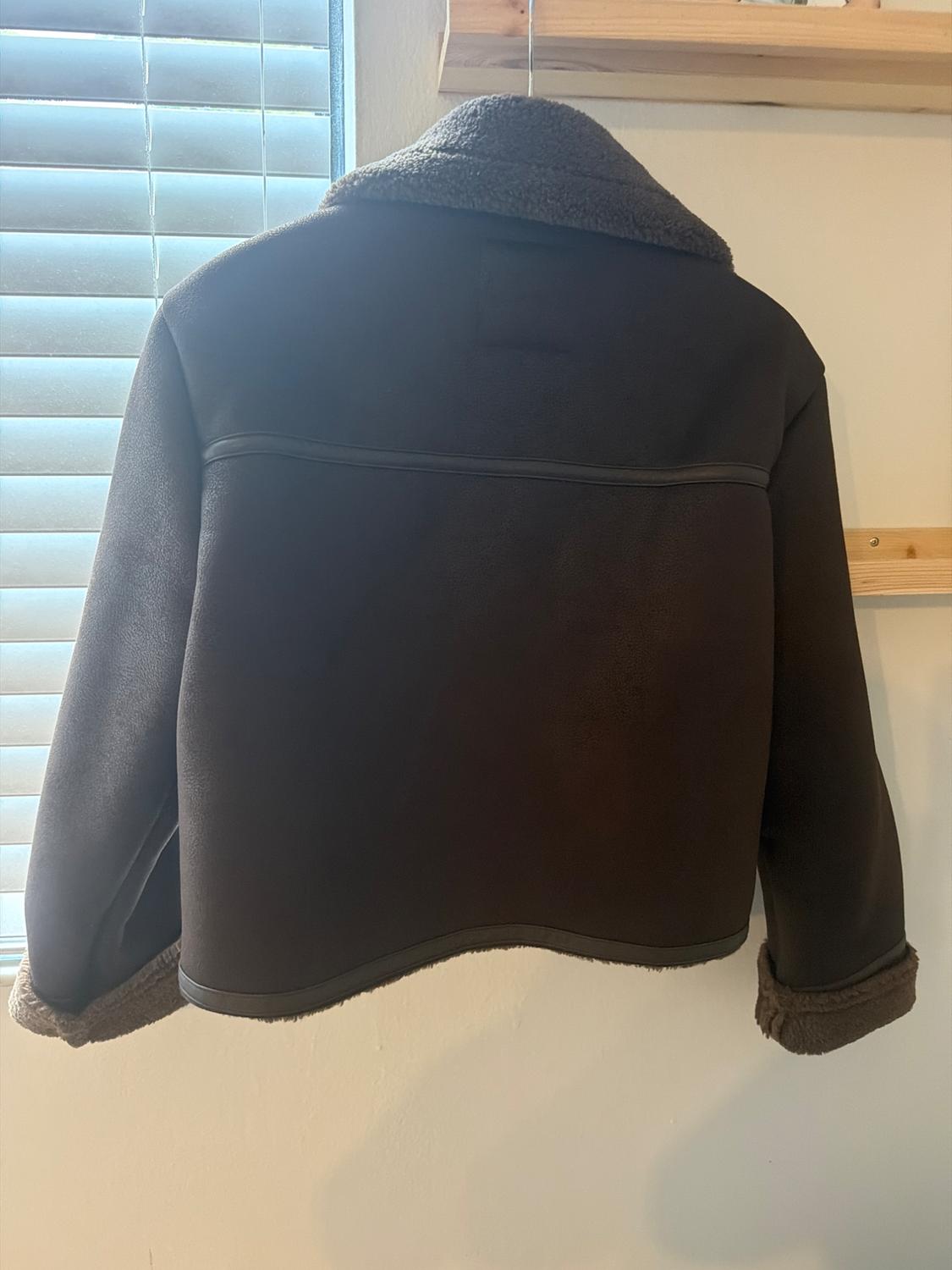 DOUBLE SIDED SHORT JACKET - Image 4