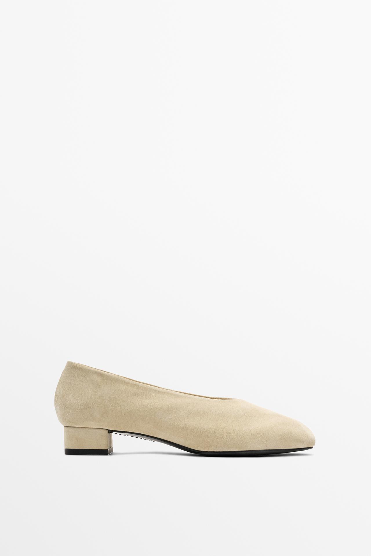 Split suede leather heel shoe — Ecru