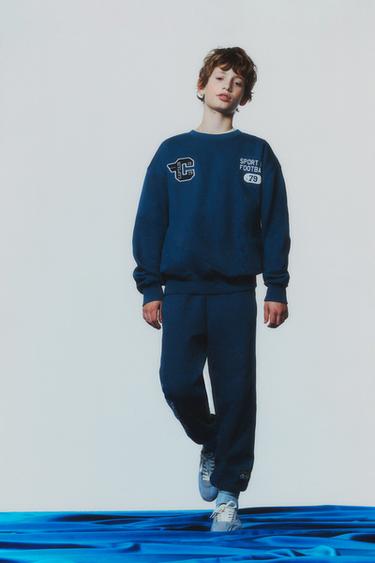 ТОЛСТОВКА С НАДПИСЬЮ ДЛЯ ПРОБЕЖКИ — ЯРКО-СИНИЙ от Zara