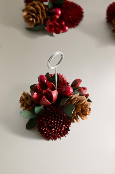 CHRISTMAS BOUQUET PLACE CARD HOLDERS (PACK OF 4) - Red by Zara - Image 2