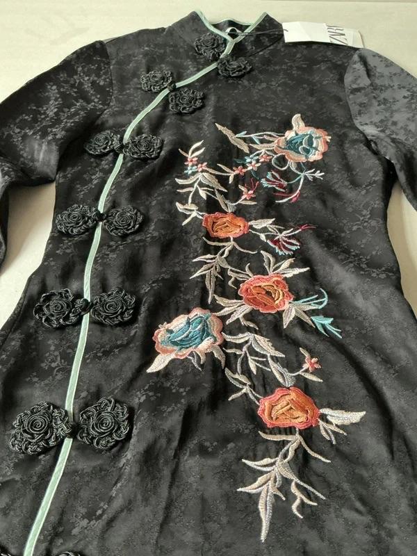 EMBROIDERED JACQUARD DRESS - Image 3