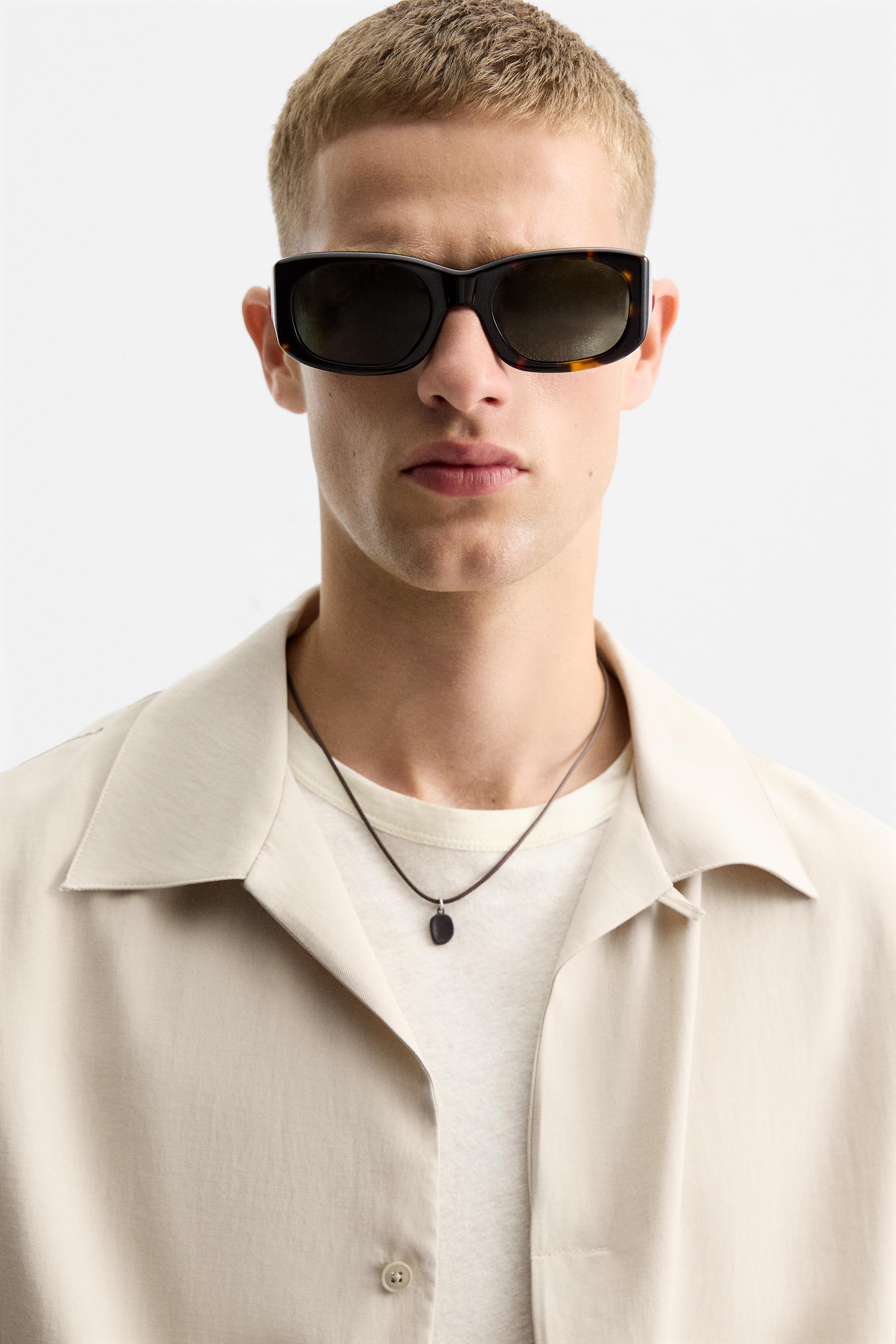 ［ZARA］リラックスフィットの流れるようなシャツ 0706/652 RELAXED FIT FLOWY SHIRT - Light beige | ZARA United States