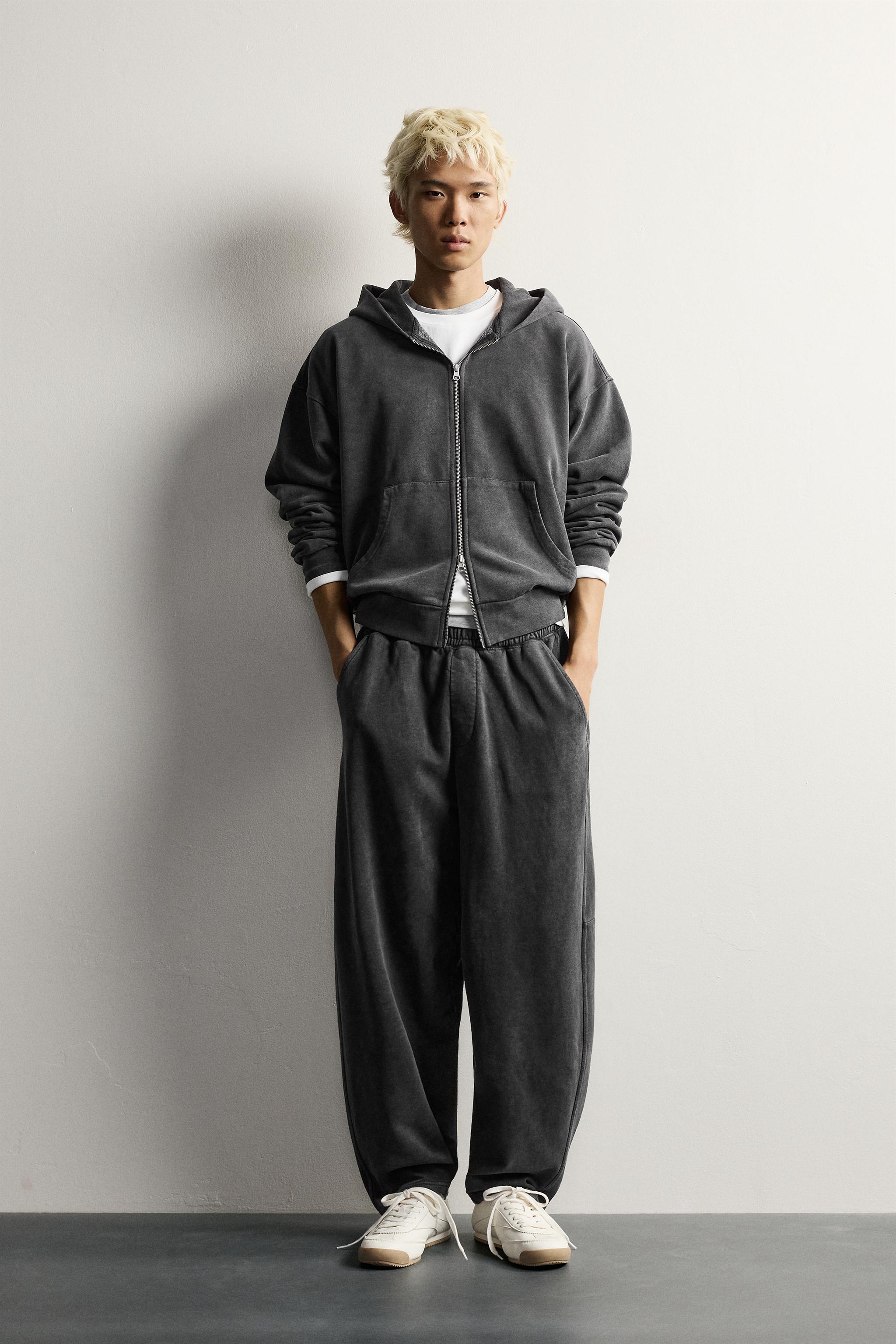 BASIC BOXY FIT ZIP-UP HOODIE