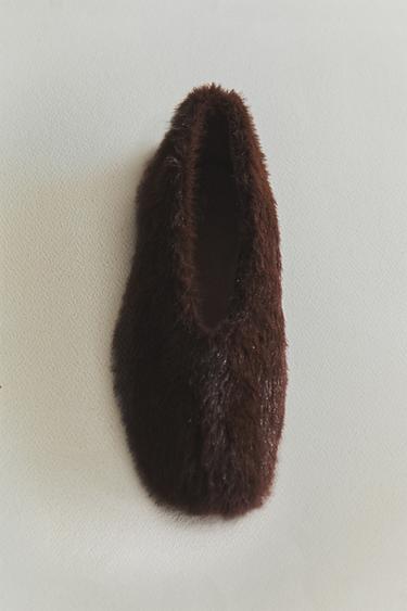 BAILARINA PELO - Marrón de Zara