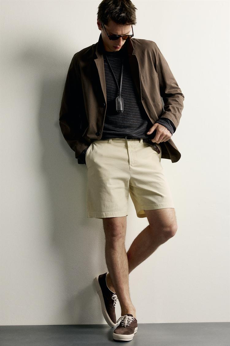 BERMUDA CHINO DE CORTE REGULAR 6