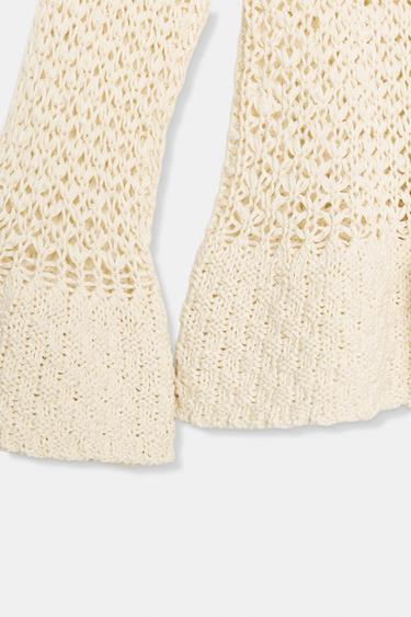 PULL EN MAILLE À VOLANTS - Écru de Zara - Image 10